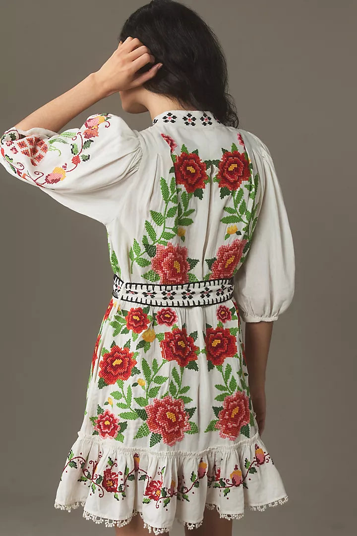 Embroidered Carmina Floral Off-White Short Sleeve Mini Dress
