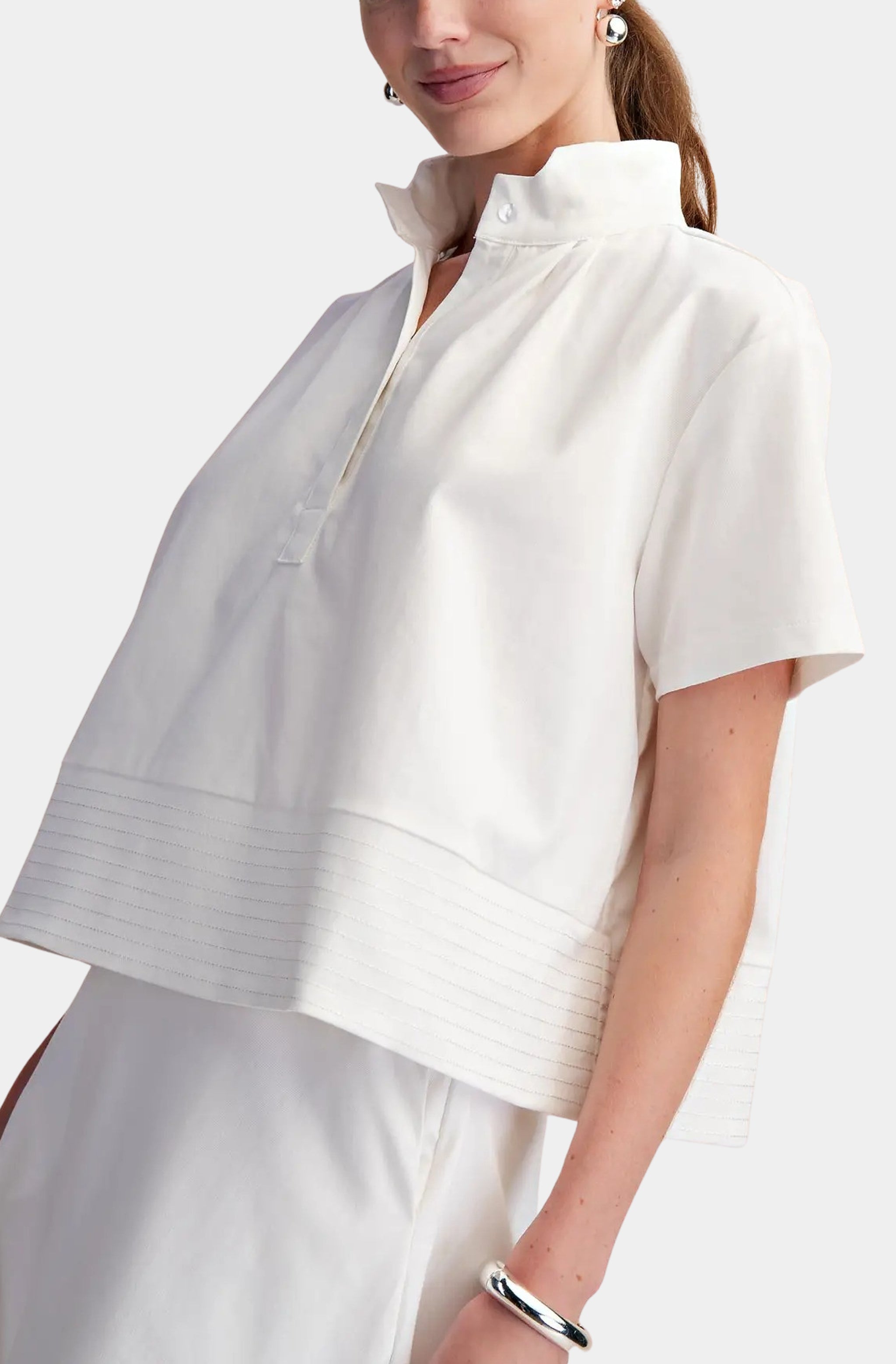 Raelis Top