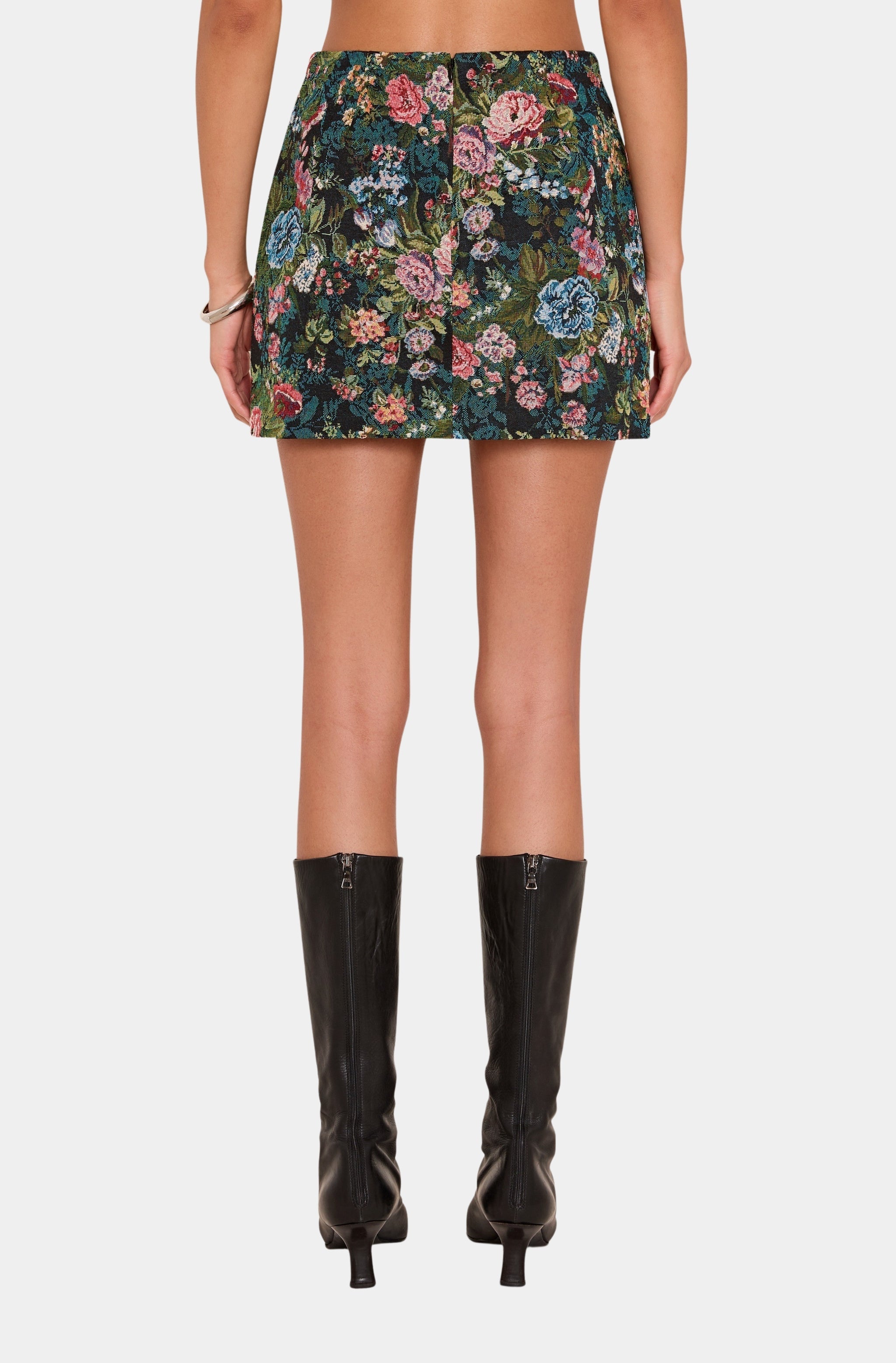 Miles Skort