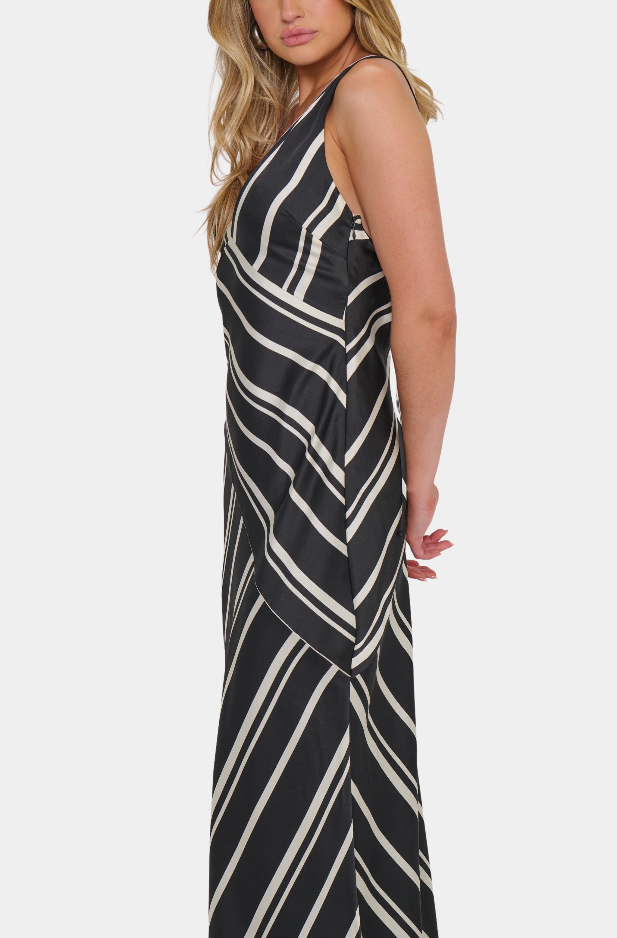 Mira Dress