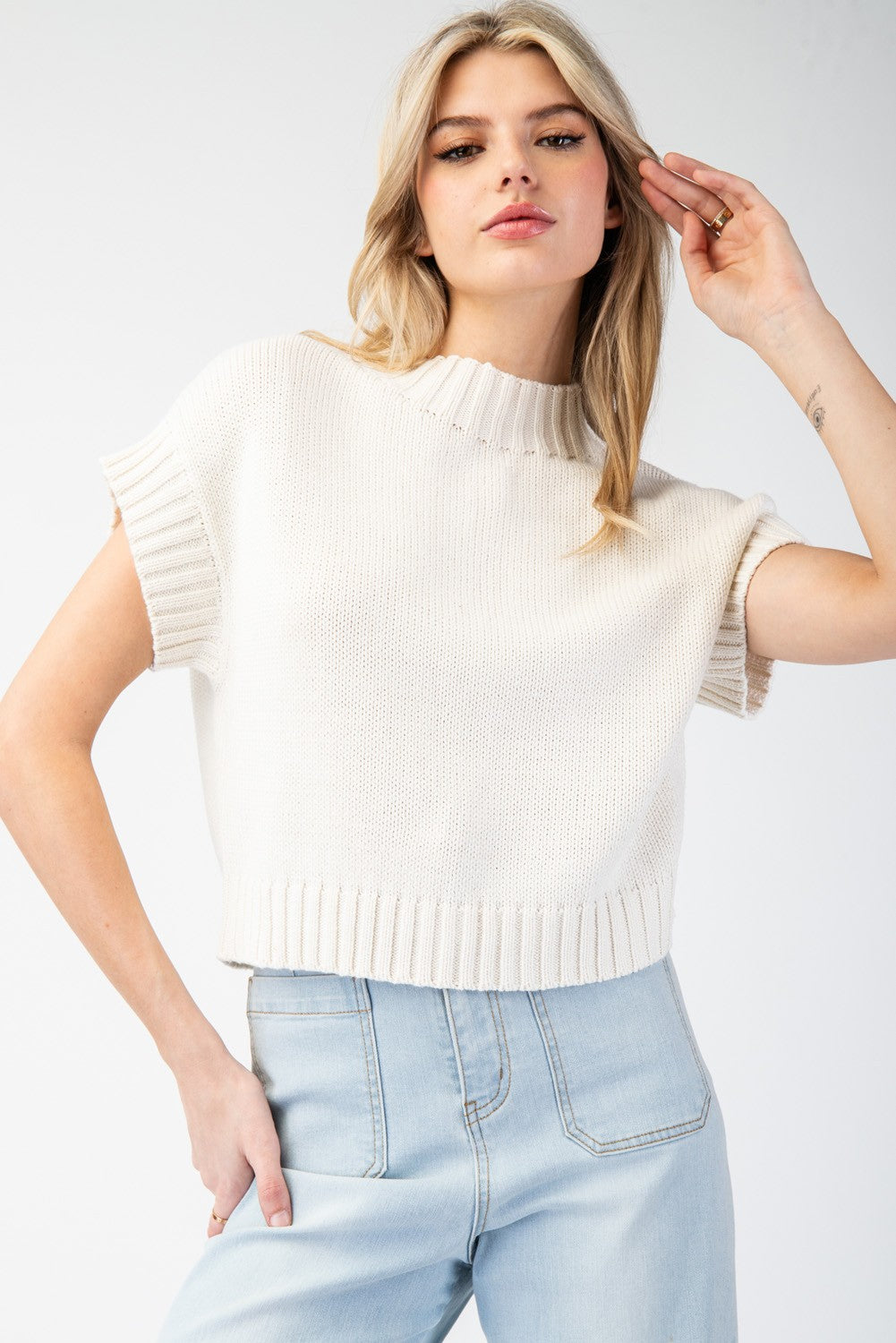 Mock Neck Cropped Short Sleeve Sweater Top